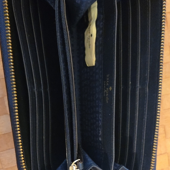 Kate Spade Blue Wallet with Red and White Stripes - Picture 4 of 9